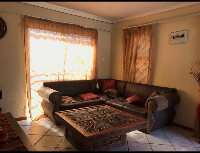 3 BEDROOM HOUSE RENTED IN BIRCH ACRES